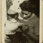 Mirjam with her mother Bettina Lewkowicz-van Leeuwen.