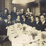 Verloving van Bep de Leeuwe en Leo in 1943.jpg