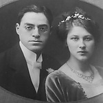Opa Robert Cohen and Oma Marigje (Maartje) Volker, Jan 26, 1922.jpg